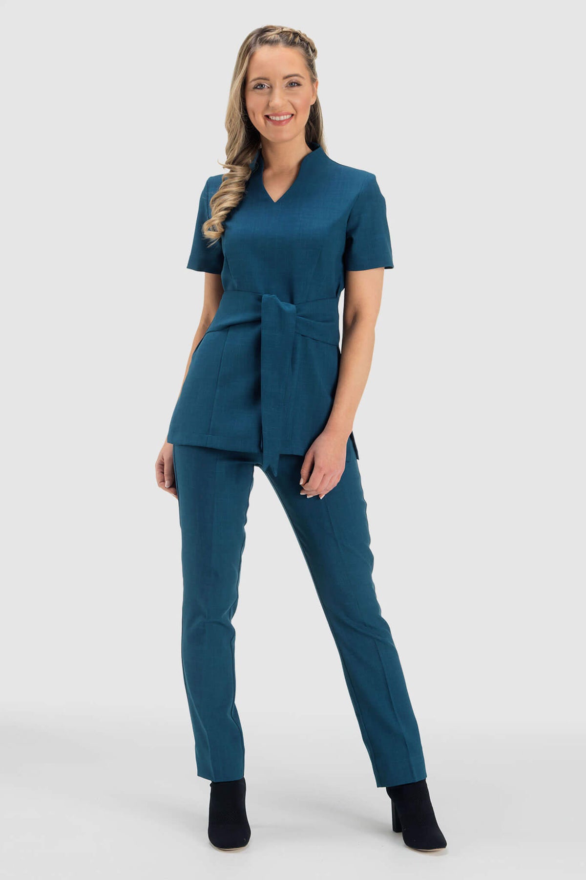 Medical receptionist attire best sale